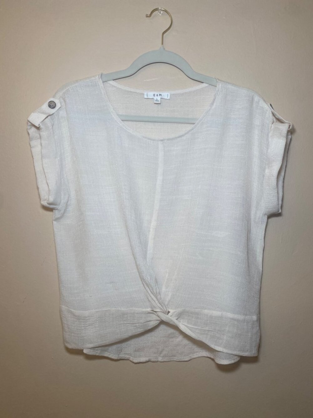 E&M White Linen-Look Front Twist Top Size Large